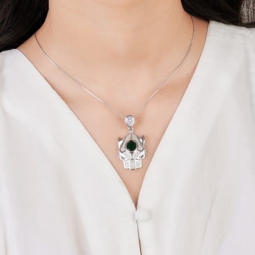 قلاده بنمط التايقر ذوق عالي جدا