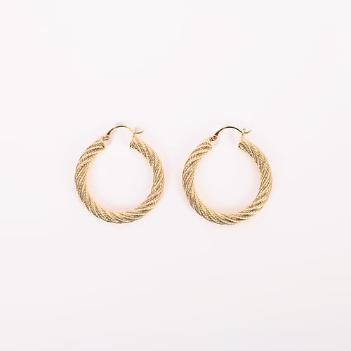 حلق دائري نحيف مبروم من البارو