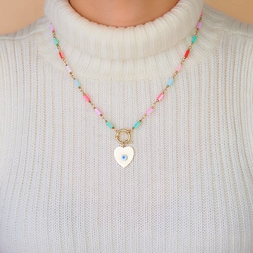 سلسال خرز بنمط قلب بعين زرقاء