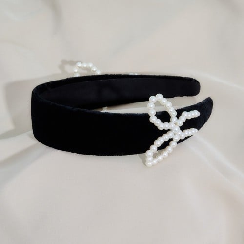 طوق فيونكا لؤلؤ