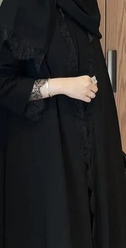عبايه دانتيل ساده
