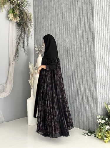 عبايه شيفون كسرات