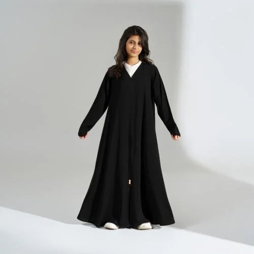 عباية بناتي سادة من الكريب الملكي