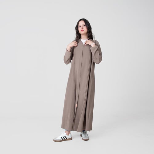 عباية بناتي ملونة
