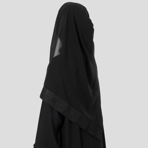 طرحة بتطريز اوراق الشجر