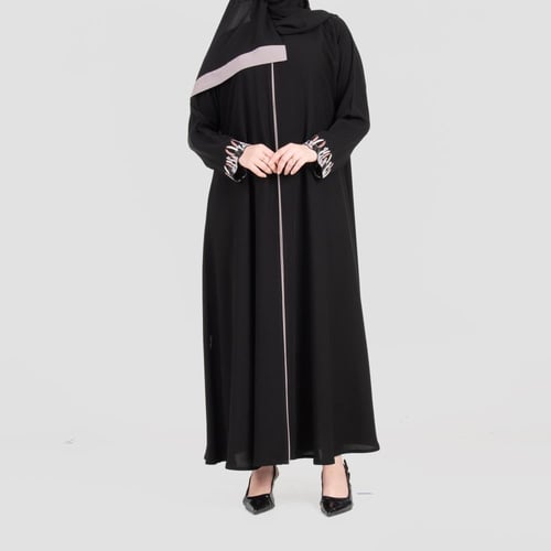 عباية كلوش من قماش الكريب