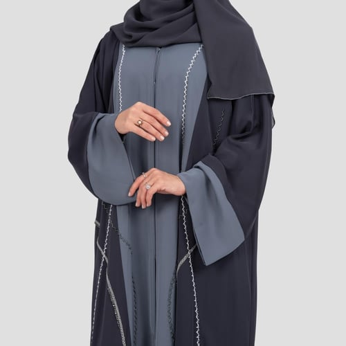 عباية كلوش ناعمة من الحرير