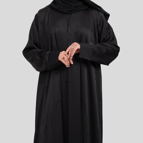 عباية لف ناعمة بقماش مشجر ناعم