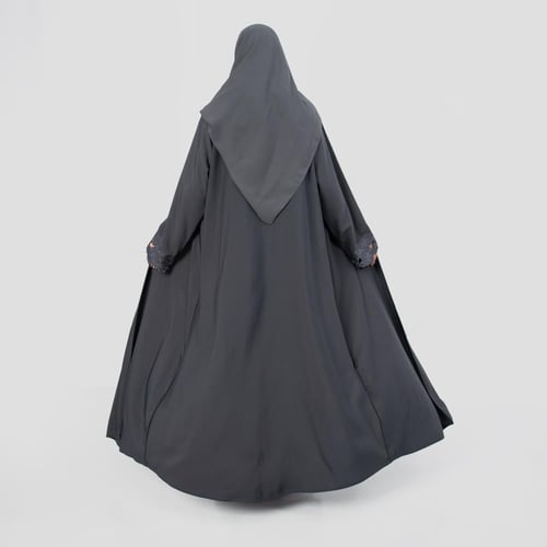 عباية لف انيقة من الكريب الفاخر