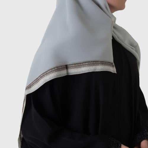 طرحة ملونة