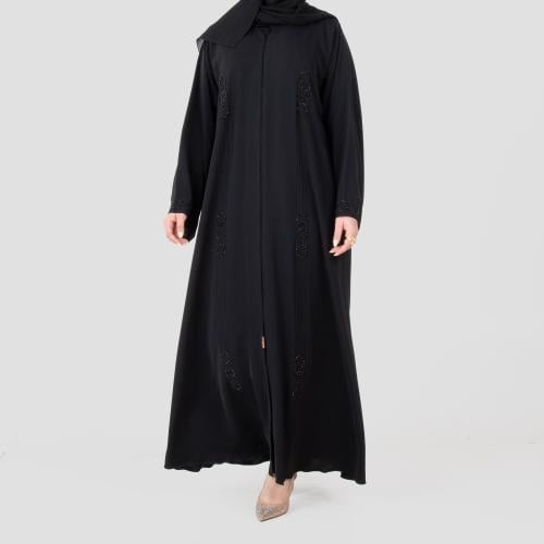 عباية ناعمة من الحرير مطرزة