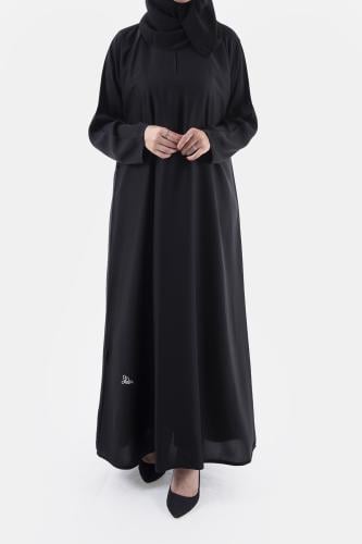 عباية سادة ناعمة من الحرير