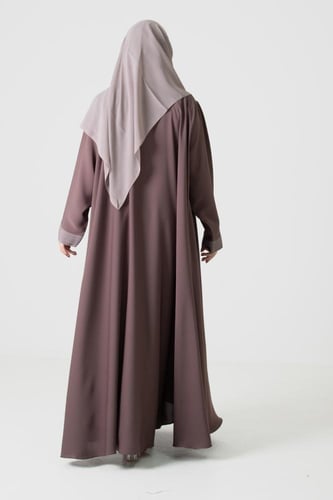 عباية ملونة ناعمة من الحرير