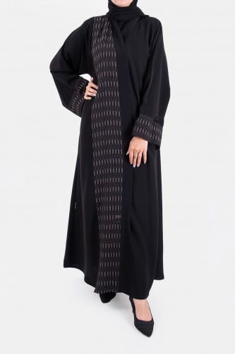 عباية لف من الحرير مزينة بقماش مخطط على الأكمام وا...