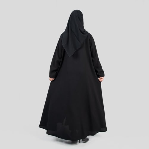 عباية كلوش سادة من الكريب