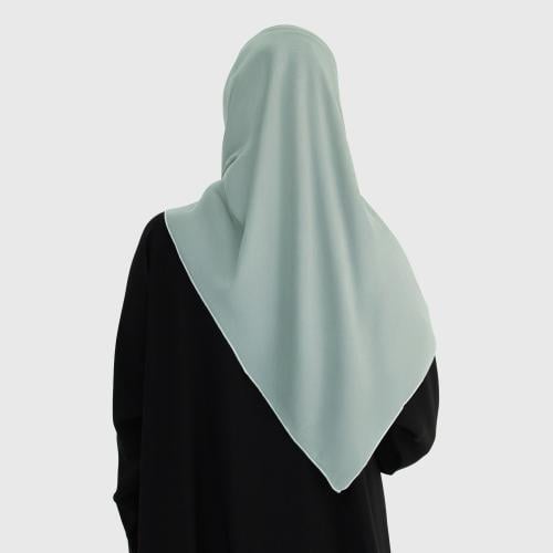 طرحة ملونة
