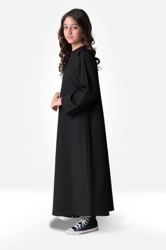 عباية بناتي من قماش الكريب الكتان