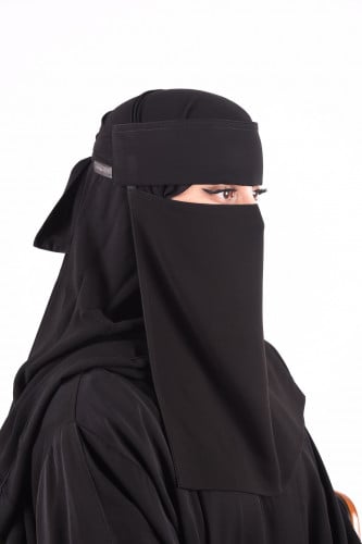 نقاب طويل بمرد على العين رباط عريض