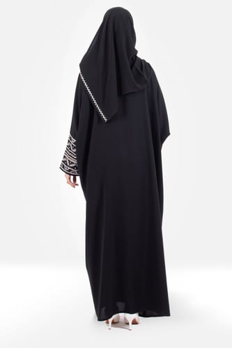 عباية مشلح لف من قماش الكريب كم عادي