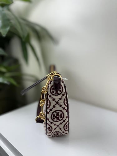 شنطة توري بورش