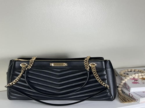 شنطة مايكل كورس