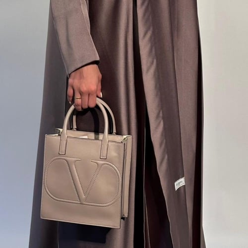 شنطة فالنتينو