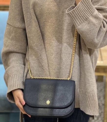 شنطة توري بورش