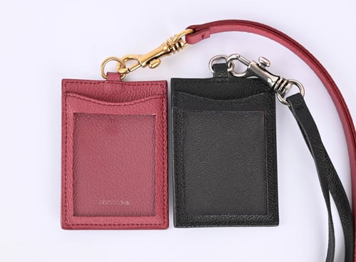 روبيرتو كفالي ايدي هولدر