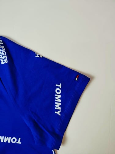 تيشيرت تومي