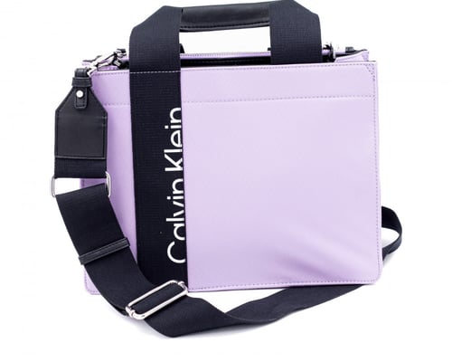 شنطة كلفن كلاين