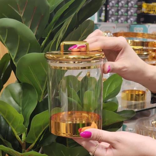 ‎علب اكريليك شفاف بغطاء ذهبي | متوفر موديلين