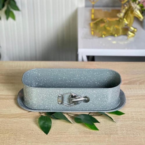 قالب كيك بيضاوي جرانيتي بقفل وقاعدة متحركة 31سم