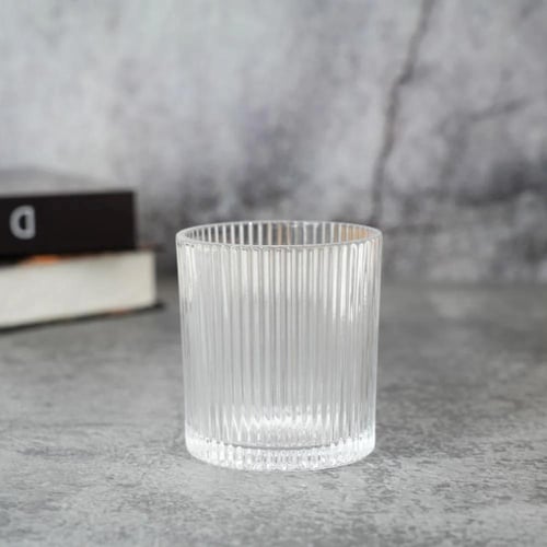 طقم كاسات عصير بتصميم أنيق لون شفاف - 3 قطع | 265م...