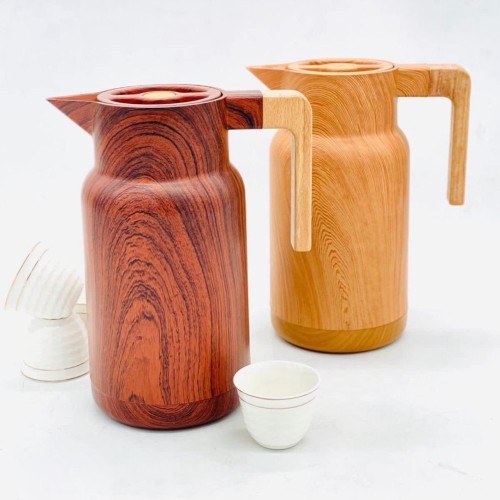 ترمس بمقبض خشبي سعة 1 لتر (متوفر درجتين من اللون)