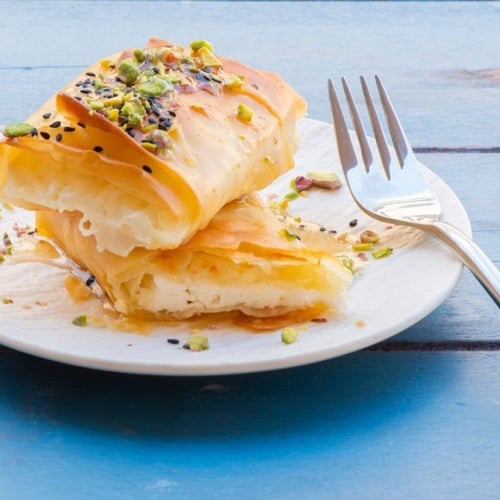 صينية عمل الجلاش و السمبوسة و شرائح الفطائر و المع...