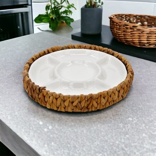 طبق تقديم سيراميك مقسم مع سلة خوص 27سم