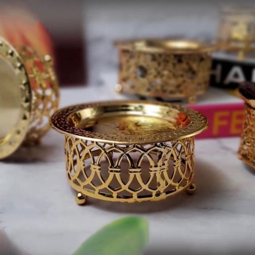 مجموعة ذهبيات تقديم معدنية ( 10 حبات ) ميني بقاعدة...