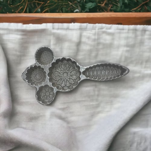 قالب معمول المنيوم (متوفر موديلين)