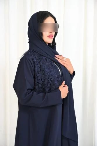 عباية لافندر.. يتوفر ألون الاسود