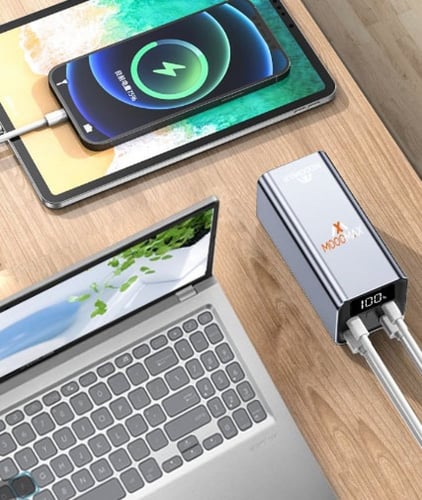 موج ماكس باور بك بقوة 20000 مللي امبير 65 واط مزود...