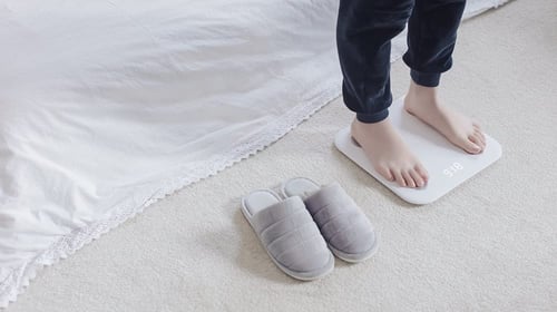 ميزان ذكي من شاومي لقياس دهون الجسم - بلون ابيض