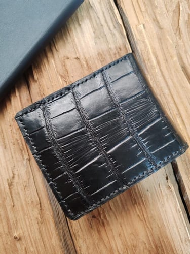 محفظه جلد تمساح نادر صناعه يدوية