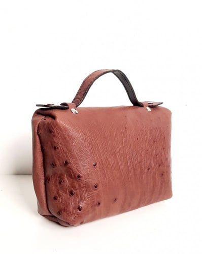 حقيبة يد جلد نعام