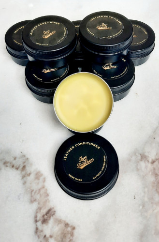 Leather conditioner