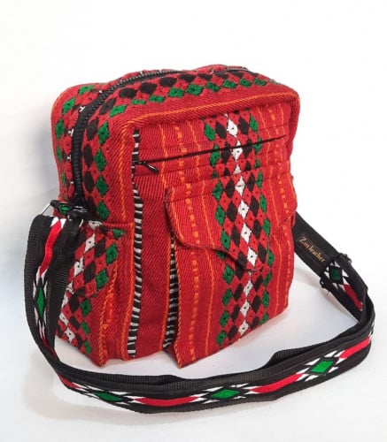 حقيبة كروس قماش السدو بجيوب خارجيه وداخليه