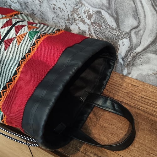 حقيبة ظهر جلد وسدو