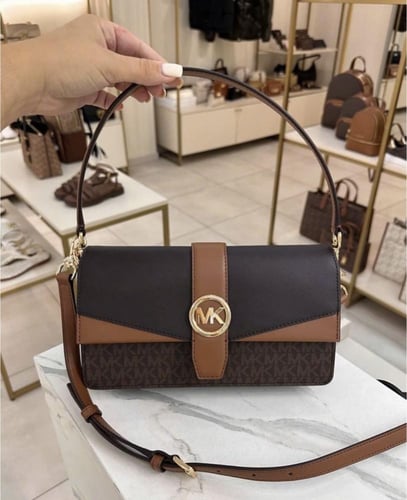 شنطة مايكل كورس