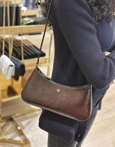 حقيبة tory burch عنابي