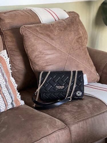 حقيبة جيس وسط