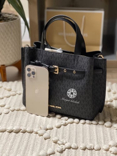 حقيبة فخمه مايكل كورس أسود